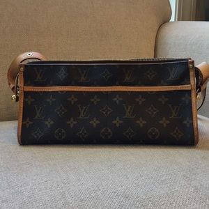Authentic Louis Vuitton Crossbody Bag
